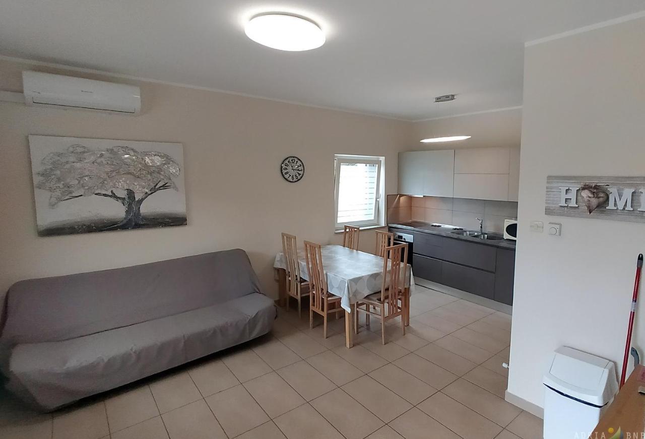 Spacious Izola Apartment Sl Екстер'єр фото